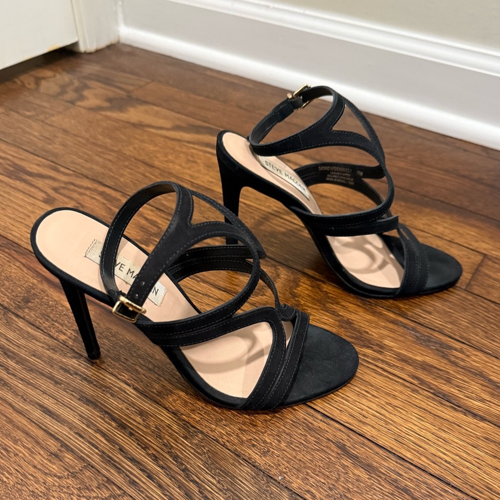 Steve Madden Black Strappy Sandals